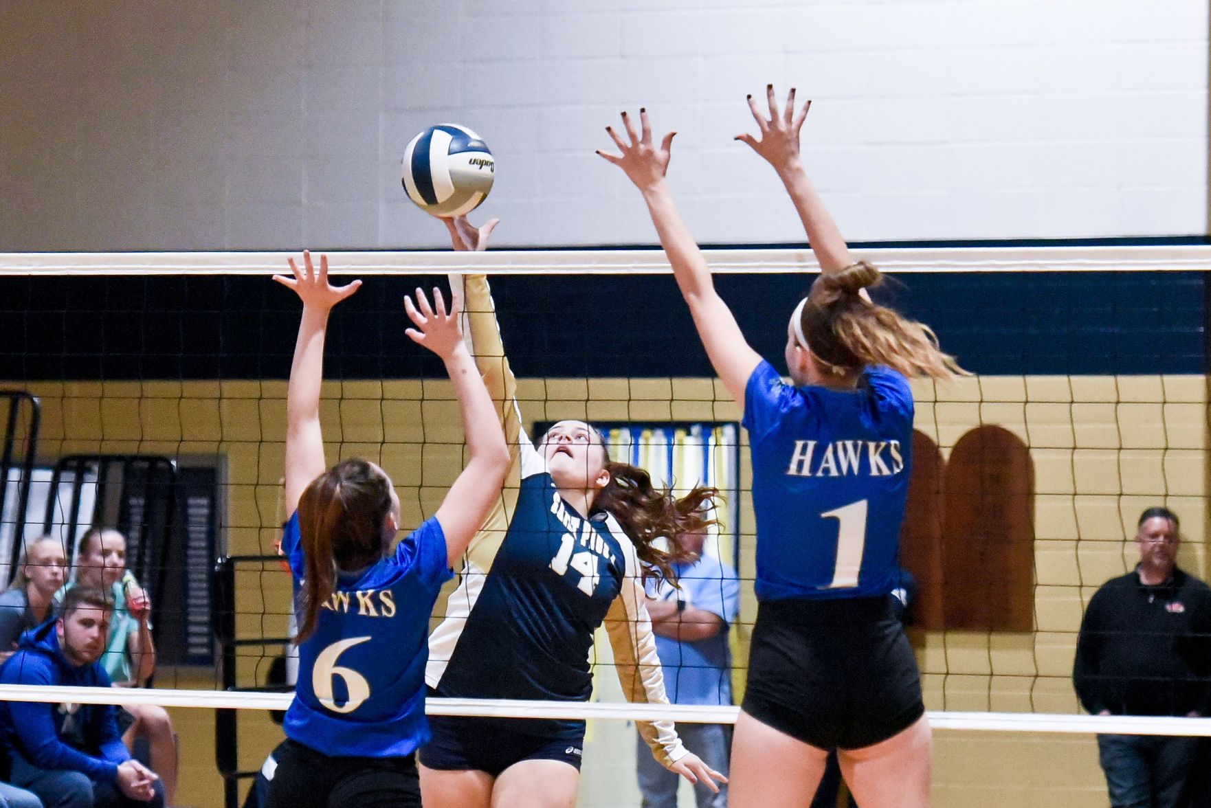10/22/19 - Girls Volleyball - HIllsboro at St. Piux X